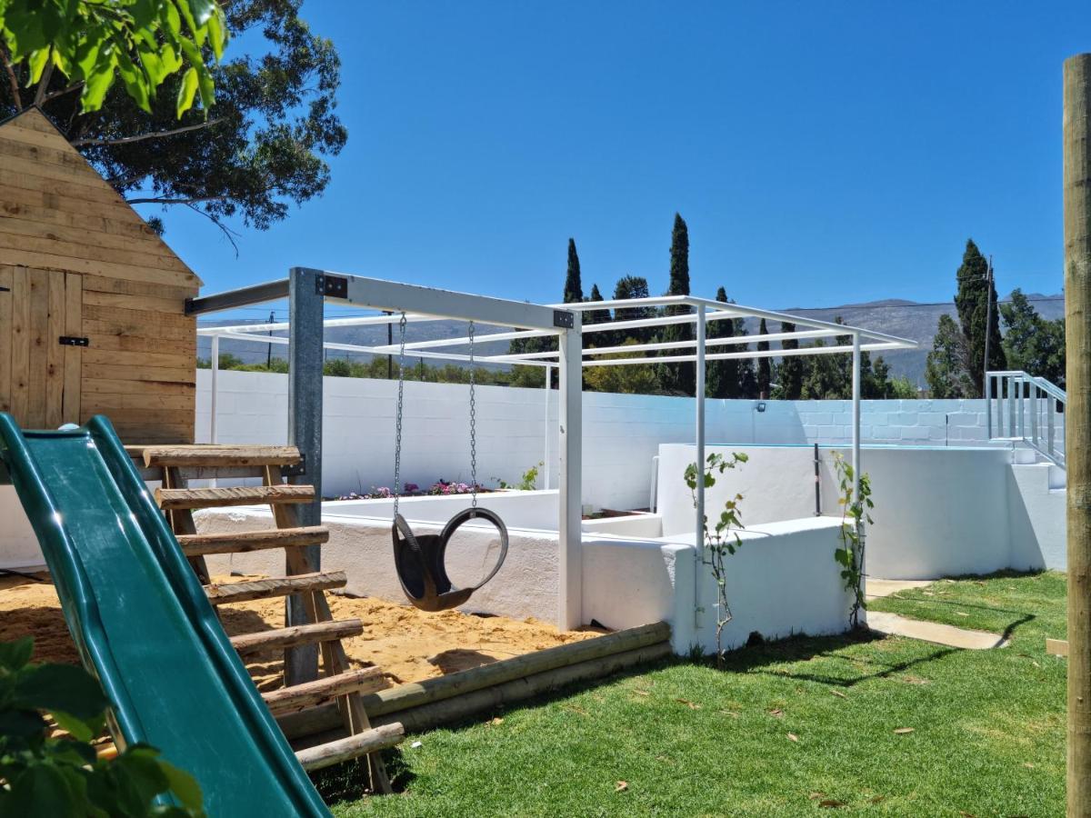Greenhouse Accommodation Тулбаг Екстериор снимка