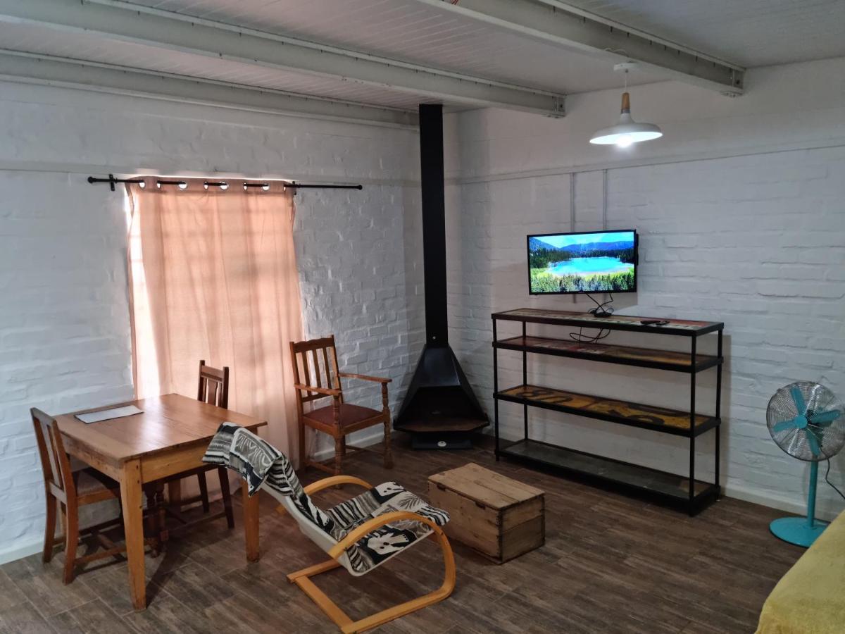 Greenhouse Accommodation Тулбаг Екстериор снимка